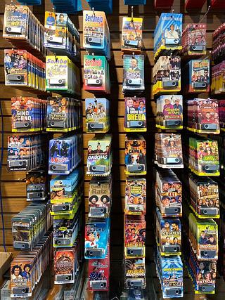 PEN DRIVE DE MUSICA VARIADO 500 A 600 MUSICAS